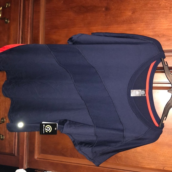 🌟Champion 9 Workout T shirt - Picture 2 of 6